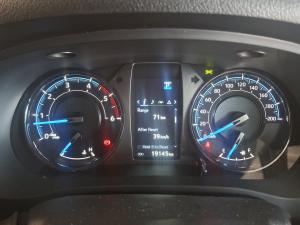 Toyota Hilux 2.8GD-6 double cab 4x4 Legend auto - Image 8