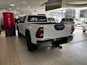 Toyota Hilux 2.8GD-6 Xtra cab Legend auto - Image 10