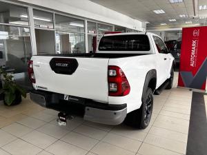 Toyota Hilux 2.8GD-6 Xtra cab Legend auto - Image 2