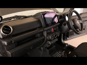 Suzuki Jimny 1.5 GLX AllGrip 5-door manual - Image 7