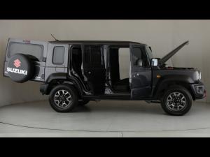 Suzuki Jimny 1.5 GLX AllGrip 5-door manual - Image 15