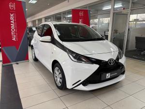 Toyota Aygo 1.0 - Image 1