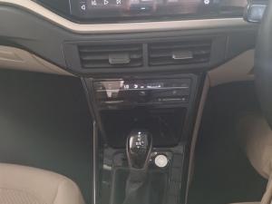 Volkswagen Polo sedan 1.6 Life auto - Image 11