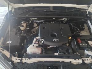 Toyota Hilux 2.8GD-6 double cab Raider auto - Image 13