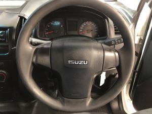 Isuzu D-Max Gen 6 250c single cab Fleetside - Image 8