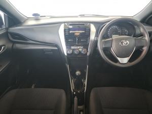 Toyota Yaris 1.5 Xi - Image 6