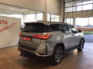 Toyota Fortuner 2.4GD-6 auto - Image 2