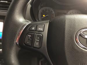 Toyota Hilux 2.4GD-6 single cab Raider manual - Image 9