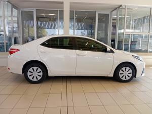 Toyota Corolla Quest 1.8 Plus auto - Image 3