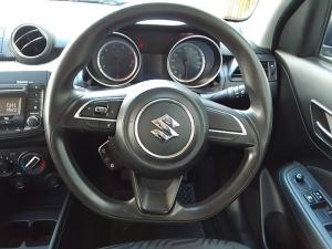 Suzuki Swift 1.2 GL manual - Image 8