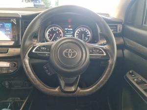 Toyota Rumion 1.5 TX manual - Image 11