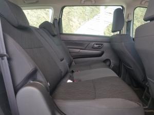 Toyota Rumion 1.5 TX manual - Image 17