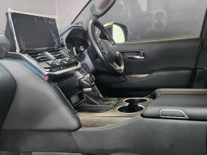 Toyota Land Cruiser 300 3.3D ZX - Image 7