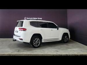 Toyota Land Cruiser 300 3.3D ZX - Image 2