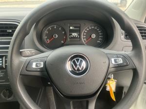 Volkswagen Polo Vivo hatch 1.6 Comfortline auto - Image 8