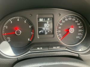 Volkswagen Polo Vivo hatch 1.6 Comfortline auto - Image 9