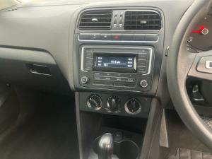 Volkswagen Polo Vivo hatch 1.6 Comfortline auto - Image 11