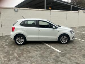 Volkswagen Polo Vivo hatch 1.6 Comfortline auto - Image 3
