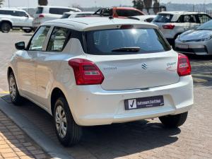 Suzuki Swift 1.2 GA - Image 13