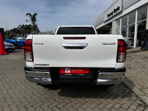 Toyota Hilux 2.4GD-6 Xtra cab Raider manual - Image 6