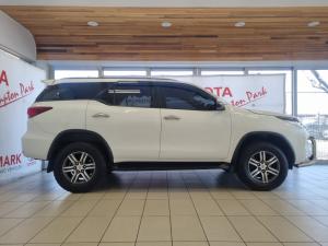 Toyota Fortuner 2.4GD-6 auto - Image 3