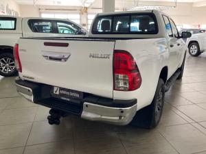 Toyota Hilux 2.4GD-6 double cab Raider manual - Image 2