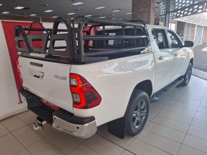 Toyota Hilux 2.8GD-6 double cab Raider auto - Image 2