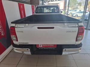 Toyota Hilux 2.4GD-6 single cab Raider manual - Image 5