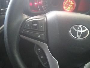 Toyota Vitz 1.0 XR manual - Image 9
