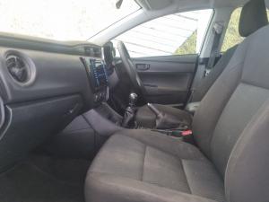 Toyota Corolla Quest 1.8 Plus manual - Image 7