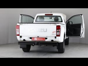 Isuzu D-Max Gen 6 250 single cab Fleetside safety - Image 9