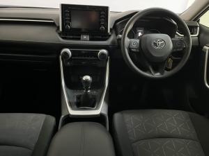 Toyota RAV4 2.0 GX - Image 6