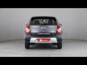 Toyota Etios Cross 1.5 Xs - Image 5