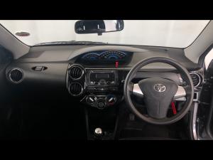 Toyota Etios Cross 1.5 Xs - Image 6