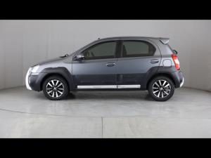 Toyota Etios Cross 1.5 Xs - Image 17