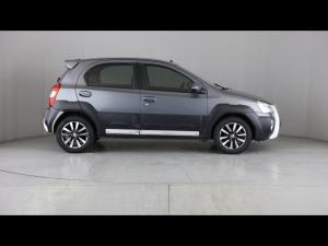 Toyota Etios Cross 1.5 Xs - Image 3