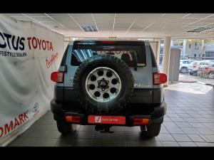 Toyota FJ Cruiser FJ Cruiser - Image 5