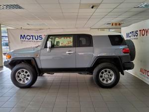 Toyota FJ Cruiser FJ Cruiser - Image 13