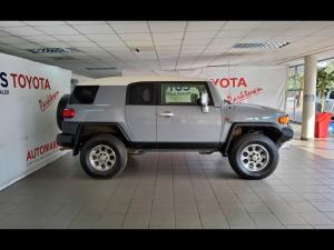 Toyota FJ Cruiser FJ Cruiser - Image 3
