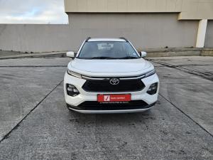 Toyota Starlet Cross 1.5 XS auto - Image 4