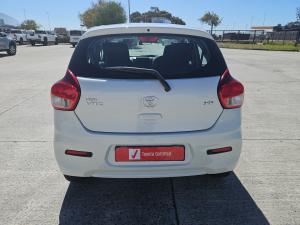 Toyota Vitz 1.0 XR manual - Image 5
