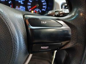 Kia Rio hatch 1.2 LS - Image 10