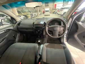 Isuzu D-MAX 250C S/C - Image 6