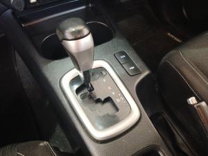 Toyota Hilux 2.8 GD-6 Raider 4X4 automaticD/C - Image 13