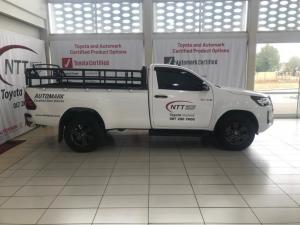 Toyota Hilux 2.4 GD-6 RB Raider automaticS/C - Image 3