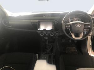 Toyota Hilux 2.4 GD-6 RB RaiderE/CAB - Image 6