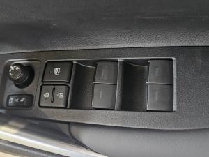 Toyota Corolla Cross 1.8 XS - Image 18