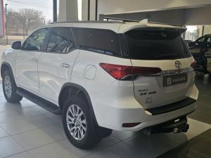 Toyota Fortuner 2.8GD-6 4X4 automatic - Image 15