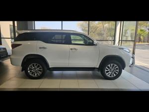 Toyota Fortuner 2.8GD-6 4X4 automatic - Image 3