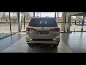 Toyota Fortuner 2.8GD-6 4X4 automatic - Image 5